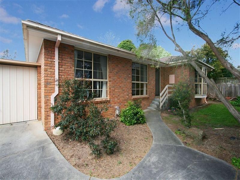 2/14 Victoria Street, Ringwood East VIC 3135