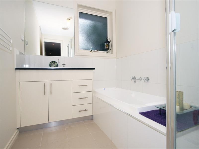 4/68 Oban Road, Ringwood North VIC 3134