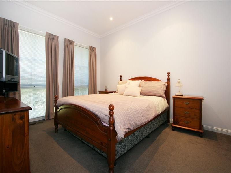 1/154 Warrandyte Road, Ringwood North VIC 3134