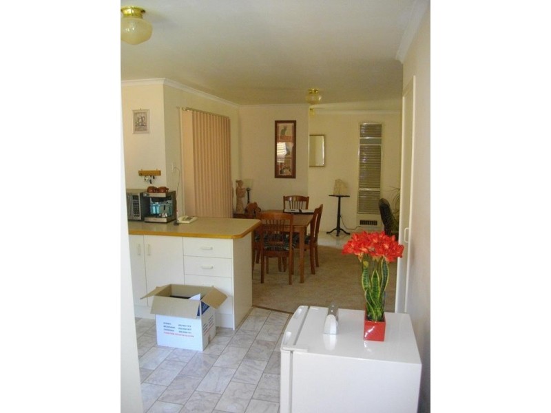 2/1 Wyrunga Street, Ringwood East VIC 3135