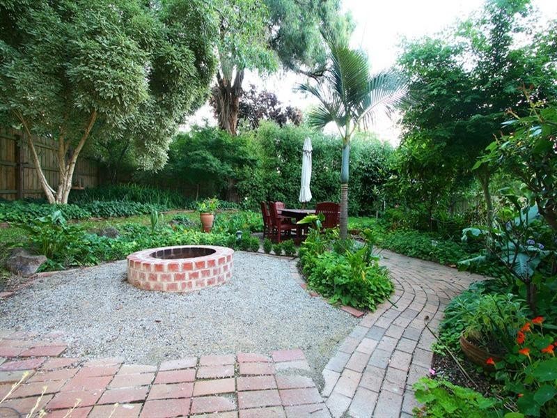 23 Evelyn Road, Ringwood North VIC 3134