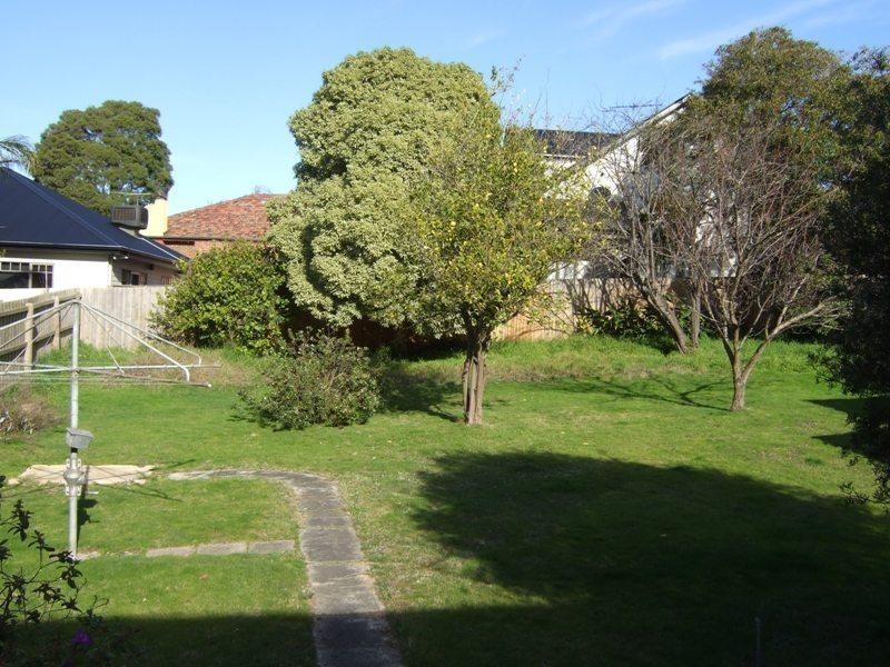 134 Railway Avenue, Ringwood East VIC 3135