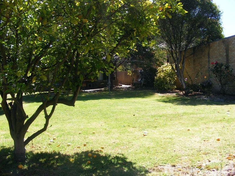 18 HEATHWOOD Street, Ringwood East VIC 3135