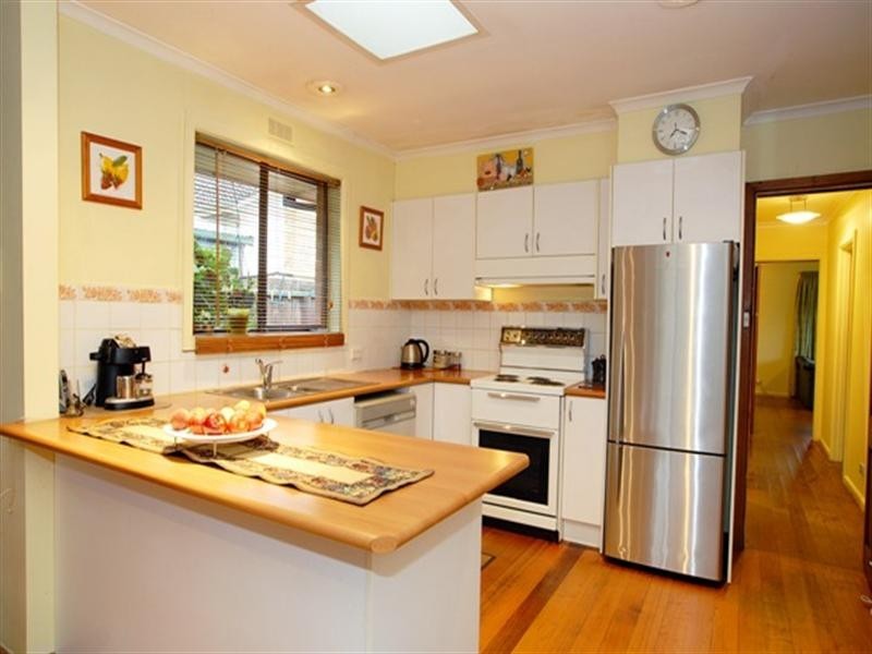 28 Panfield Avenue, Ringwood North VIC 3134