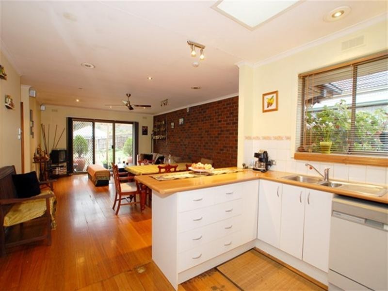 28 Panfield Avenue, Ringwood North VIC 3134