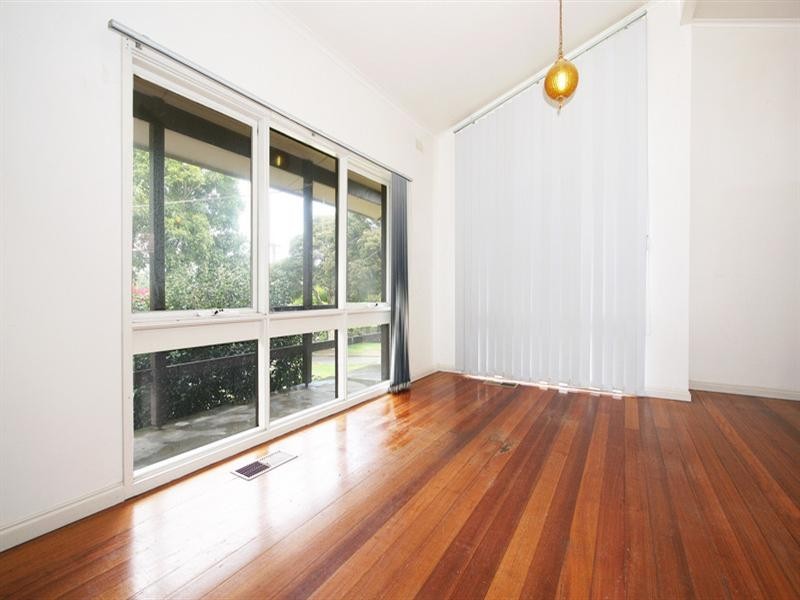 12 Marilyn Crescent, Ringwood North VIC 3134