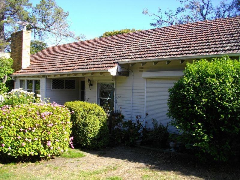 52 Eastfield Road, Ringwood East VIC 3135