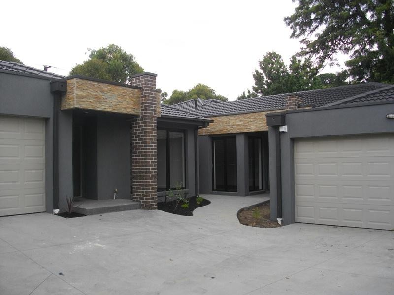 2 & 3/1 Purches Street, Mitcham VIC 3132