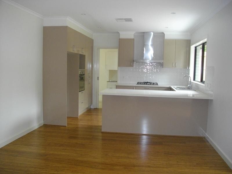 2 & 3/1 Purches Street, Mitcham VIC 3132