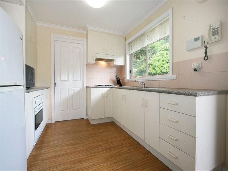 2/5 Ireland Street, Ringwood VIC 3134