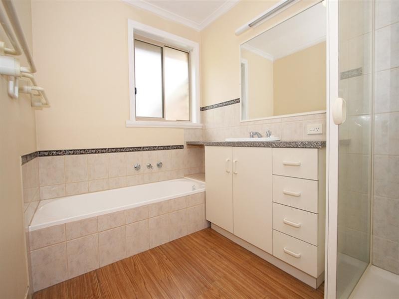 2/5 Ireland Street, Ringwood VIC 3134