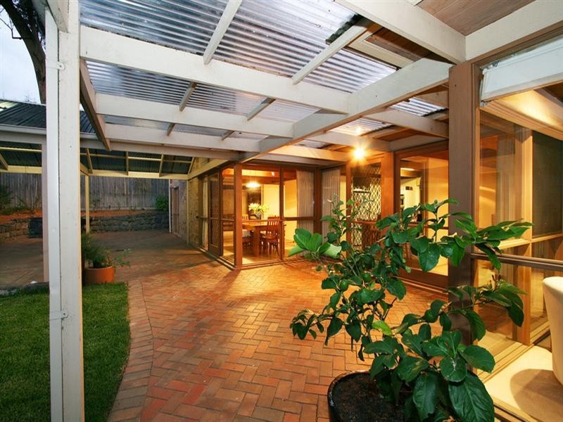 13 Powrie Court, Ringwood North VIC 3134