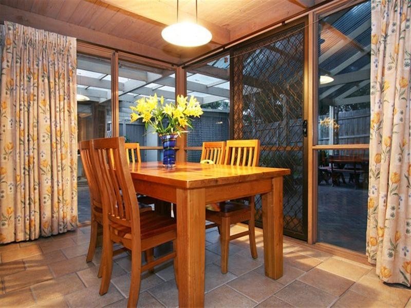 13 Powrie Court, Ringwood North VIC 3134