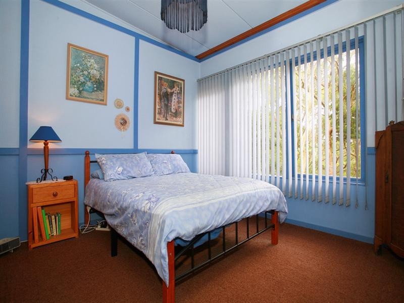 43 Aurum Crescent, Ringwood North VIC 3134