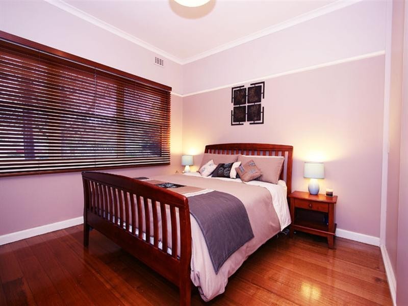 1/4 Great Ryrie Street, Ringwood VIC 3134