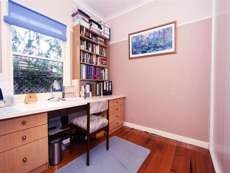 1/4 Great Ryrie Street, Ringwood VIC 3134