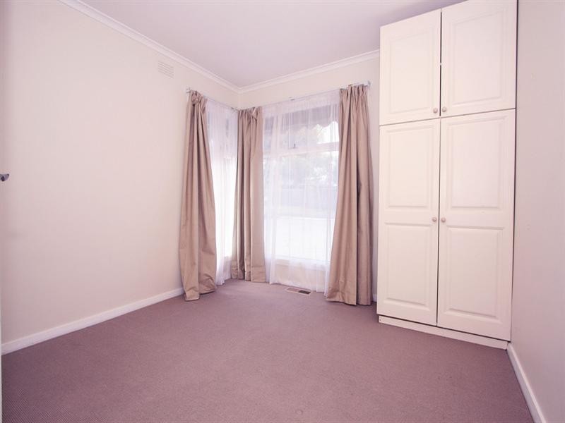 76 Maidstone Street, Ringwood VIC 3134