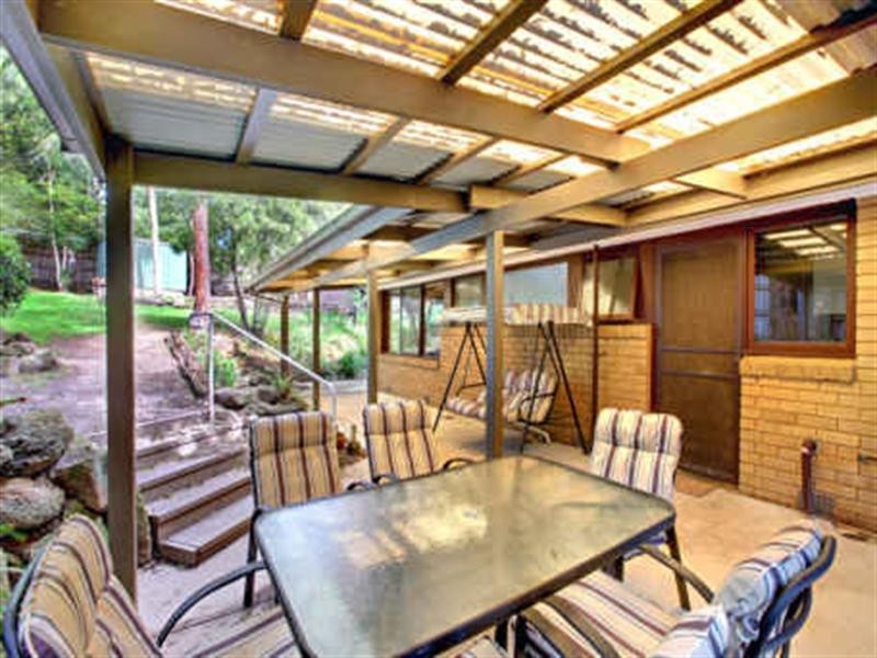 63 Summit Crescent, Ringwood North VIC 3134