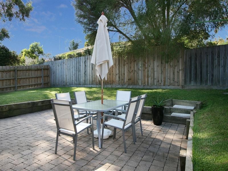 17 Woodlands Road, Heathmont VIC 3135