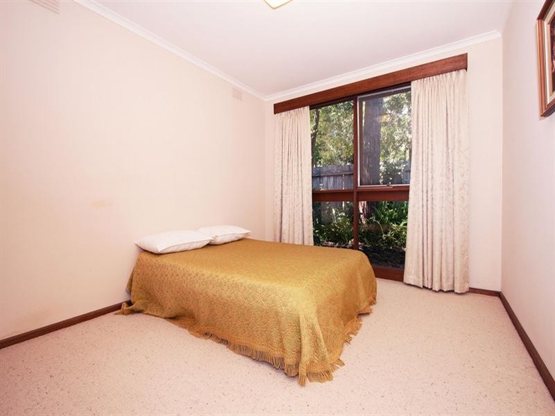 40 Pine Crescent, Ringwood North VIC 3134