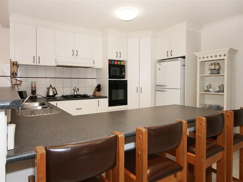 21 Lynwood Avenue, Ringwood East VIC 3135