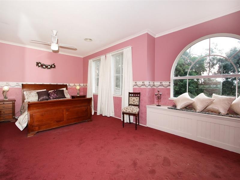 21 Lynwood Avenue, Ringwood East VIC 3135