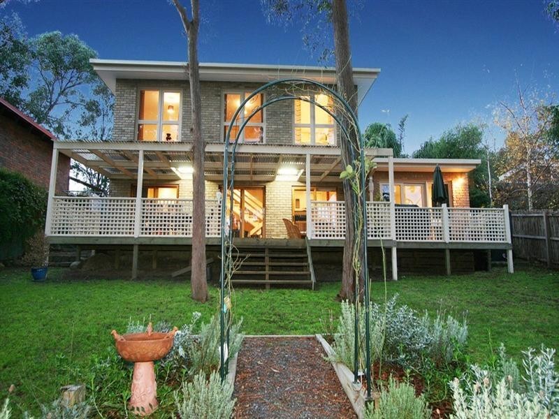 58 Evelyn Road, Ringwood North VIC 3134