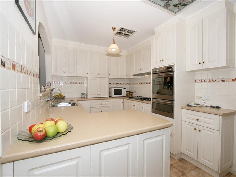 3 Rosebank Avenue, Ringwood North VIC 3134