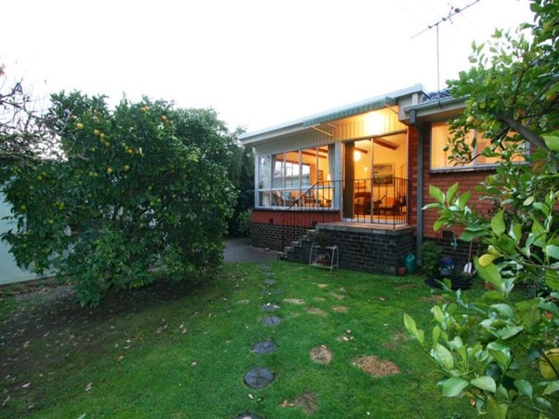 3 Rosebank Avenue, Ringwood North VIC 3134