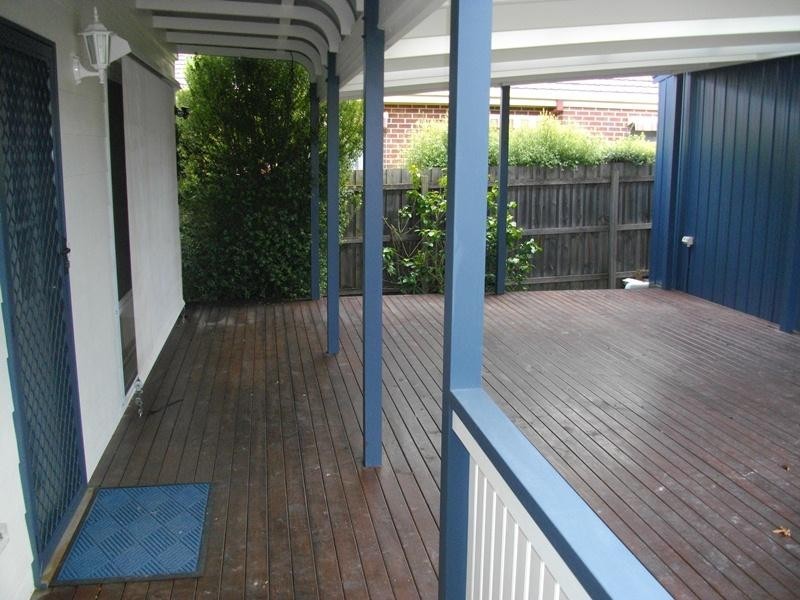 4B Pearwood Street, Ringwood VIC 3134