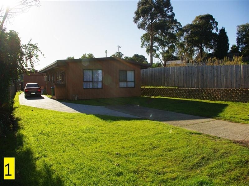2/139 Bedford Road, Ringwood East VIC 3135