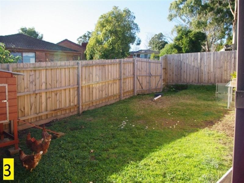 2/139 Bedford Road, Ringwood East VIC 3135