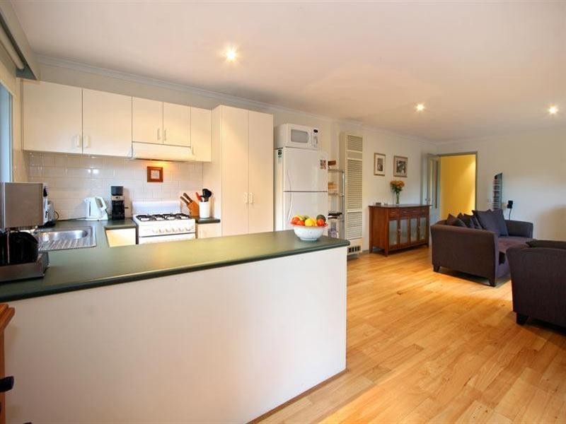 1/3 Andrew Street, Ringwood VIC 3134