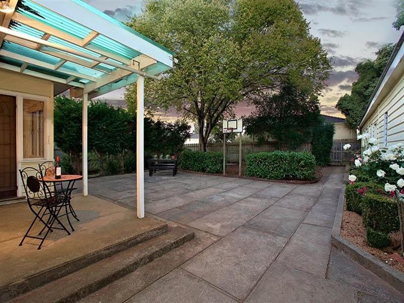 26 Karingal Street, Croydon North VIC 3136