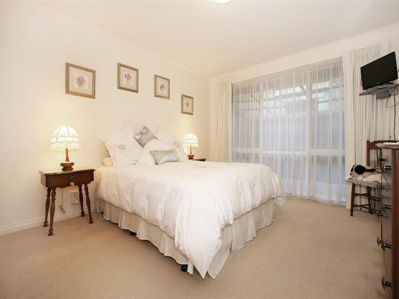 35 Strathfield Parade, Croydon VIC 3136