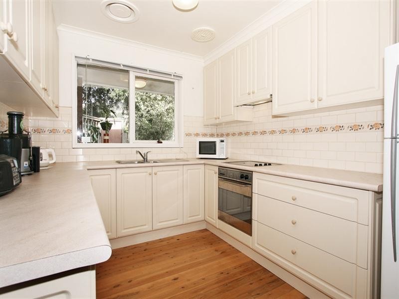 2/4 Illoura Avenue, Ringwood East VIC 3135