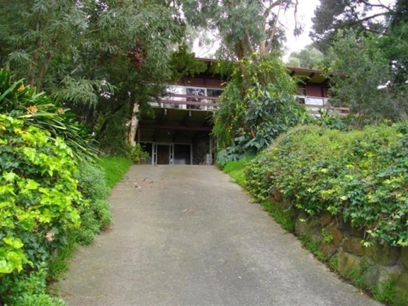 5 Panorama Avenue, Ringwood North VIC 3134