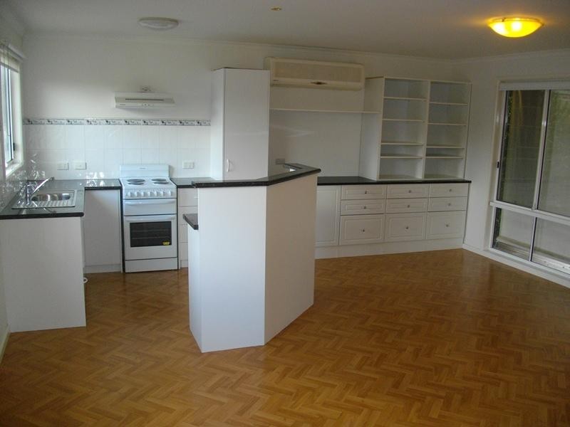 4B Pearwood Street, Ringwood VIC 3134