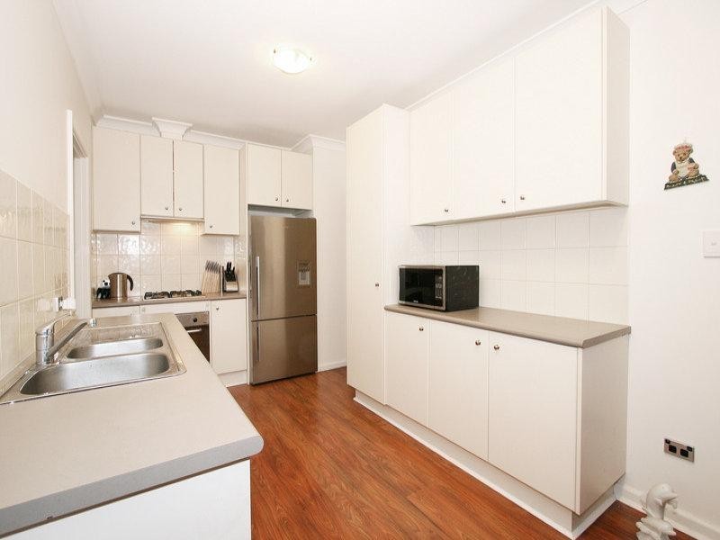 5 Neville Street, Ringwood VIC 3134