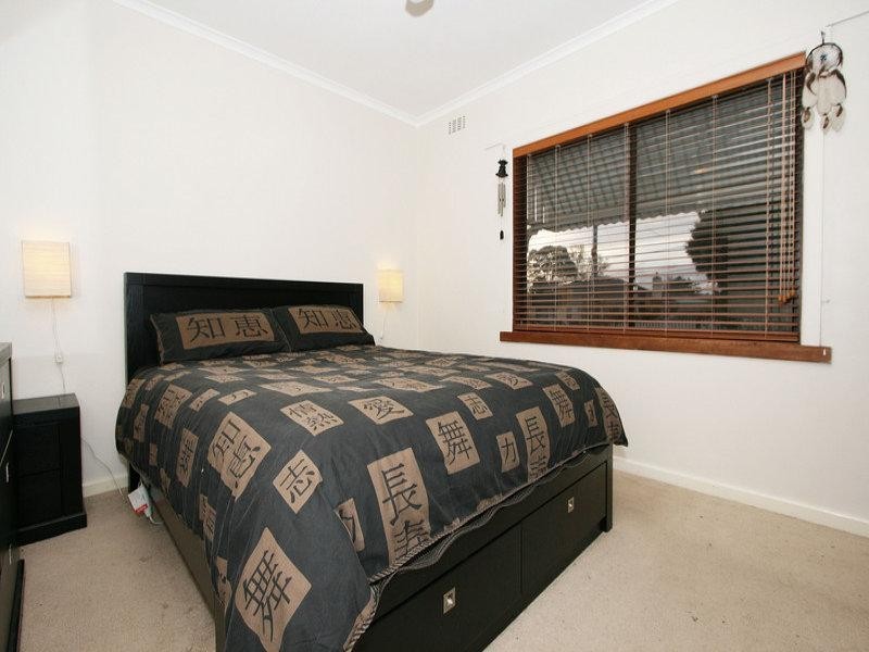 5 Neville Street, Ringwood VIC 3134
