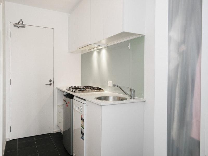 24/484 Elgar Road, Box Hill VIC 3128