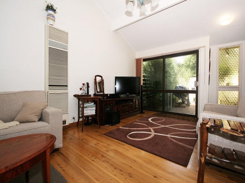 2/4 Illoura Avenue, Ringwood East VIC 3135