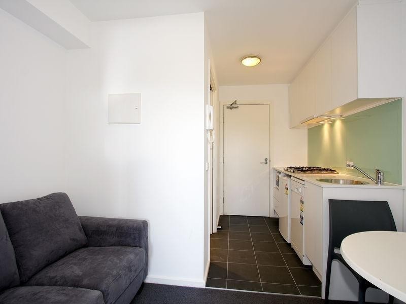 50/484 Elgar Road, Box Hill VIC 3128