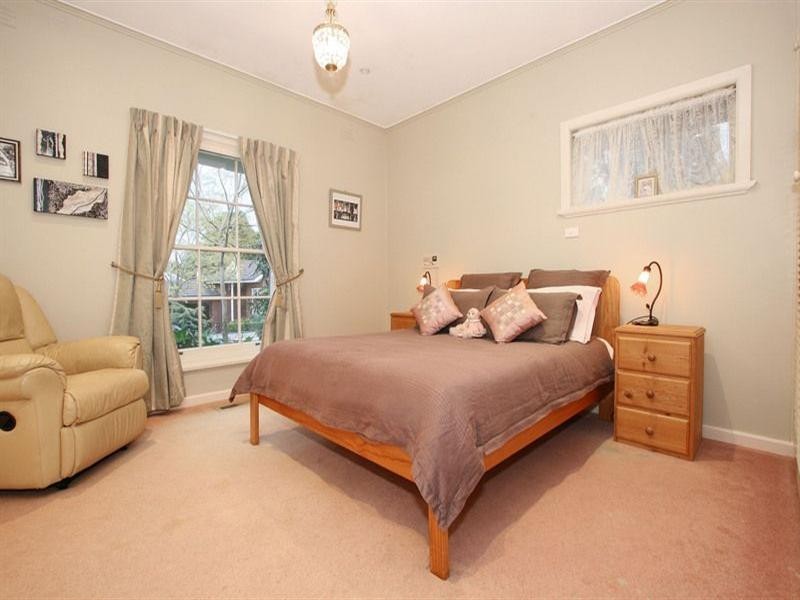 6 Bromley Close, Heathmont VIC 3135