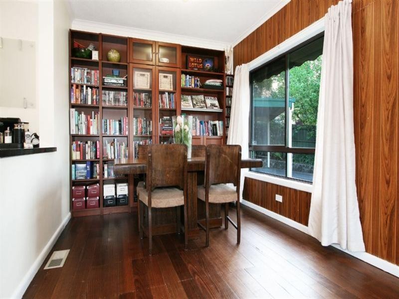 1 Adolphson Avenue, Ringwood North VIC 3134