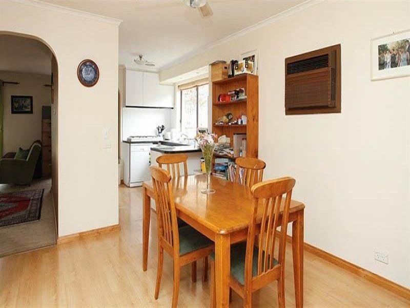 20 Risson Street, Melton South VIC 3338