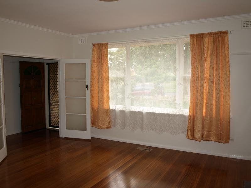 12 Merrilong Street, Ringwood East VIC 3135