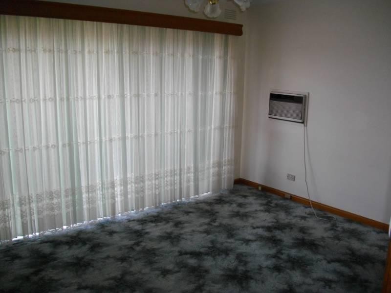 60 Botha Avenue, Reservoir VIC 3073