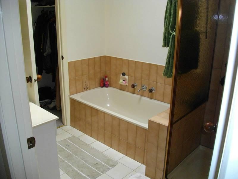 2/12 Mines Road, Ringwood East VIC 3135