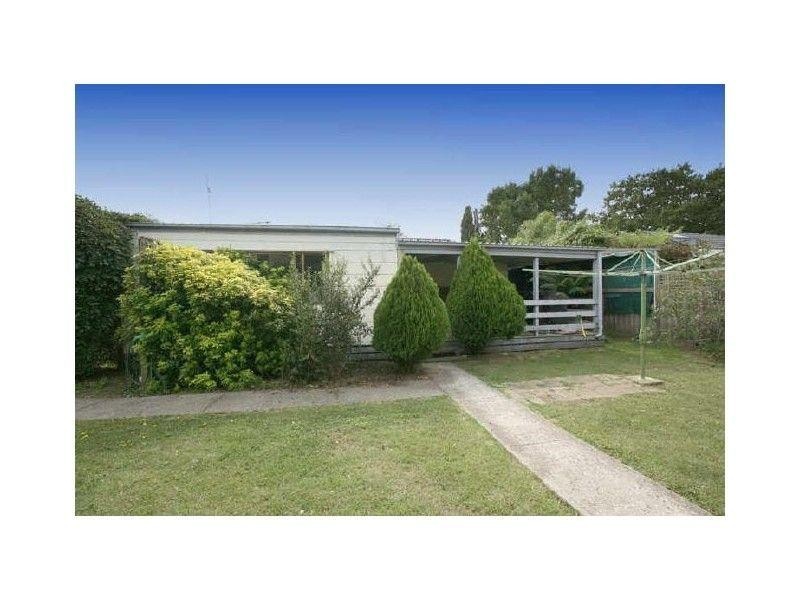 11 Garden Street, Kilsyth VIC 3137